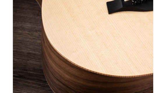 Taylor Baby Taylor BT1e Walnut - gitara elektroakustyczna