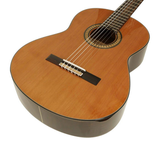 Admira A4 gitara klasyczna